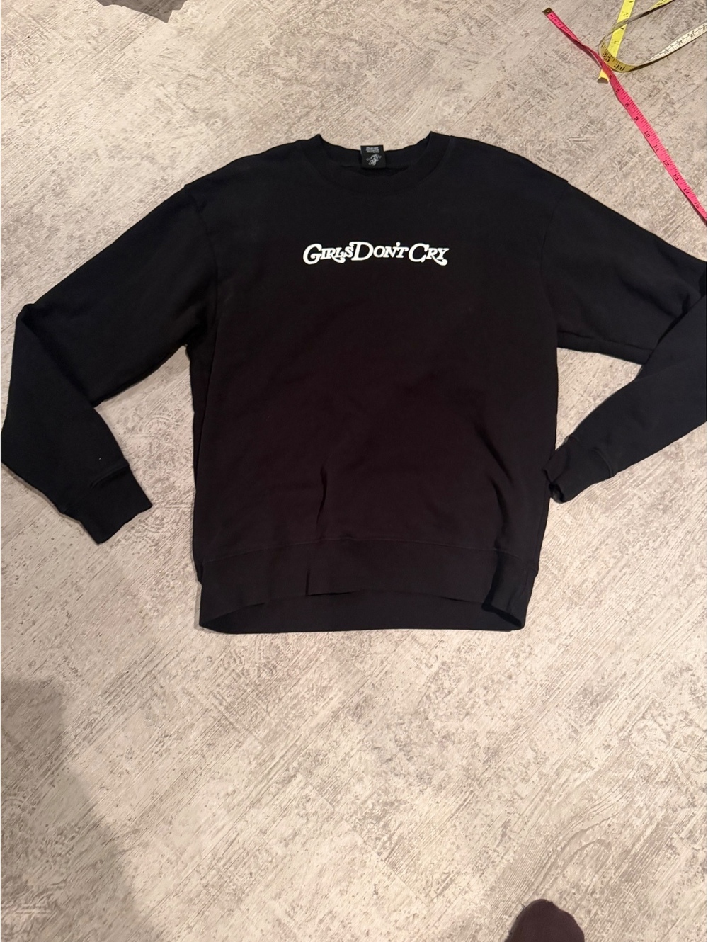 Girls Don’t cry black crew neck angel sweatshirt Small